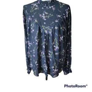 William Rast Floral Blouse with Pearl Buttons in the Back. Size L.